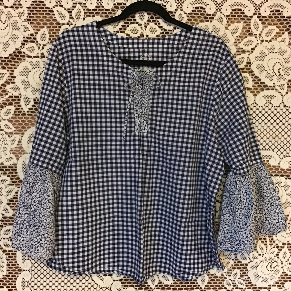 St. John’s Bay Checkered Top Bell Sleeves